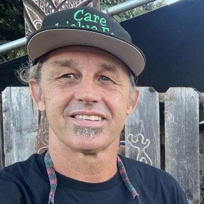 🌱 Cannabis Grower
🎖️ US ARMY Veteran 10th Mountain
🔬 S. Fish and Wildlife Service Biologist
🚜 Care Waialua Farms