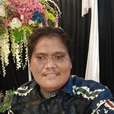 Penulis Artikel Sepakbola, Olahraga, dan Gaya Hidup di @indozonemedia | Host/MOC @StadeoID