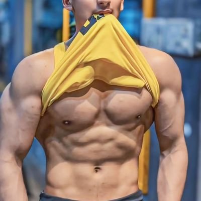 callmemaani12's profile picture. 😟