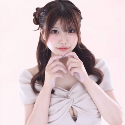 こはる🫐 (@koharu_BiBi) / X