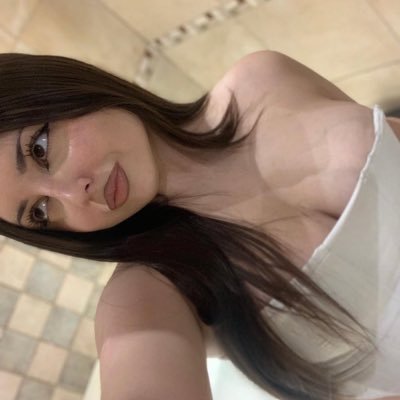 Streamer ⋆ creadora de contenido de Valorant ౨ৎ˚⟡ https://t.co/iQdQ7a77WU ⋆౨ৎ˚⟡ https://t.co/jySAfUpUIx