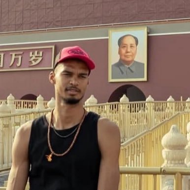 giannis_berner's profile picture. flagg captured