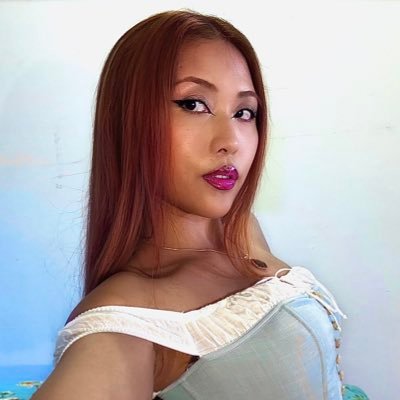 ╰ 𝒜𝒾𝒹𝑒𝓃 • soft on the voice hard on the mind • NSFW • amorous techie • @aedonarchives for more of me