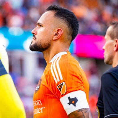 arturl33's profile picture. @MLS Midfielder. @HoustonDynamo.