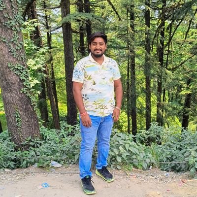 AjayKum90777921's profile picture. i love Mahakal 🕉️🙏
My family is my life 💖 
Traveling lover🏔️♥️