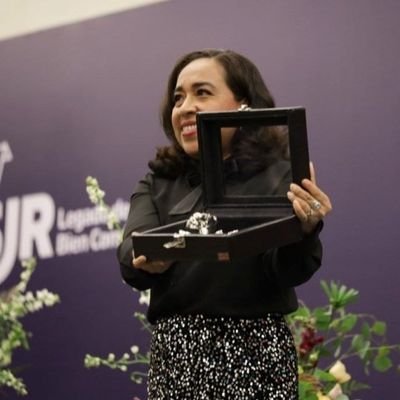 Escritora.Bellas Artes de Poesía para Obra Publicada '23.Entrevisto en #LaGualdra escritorabeatrizpereda@gmail.com