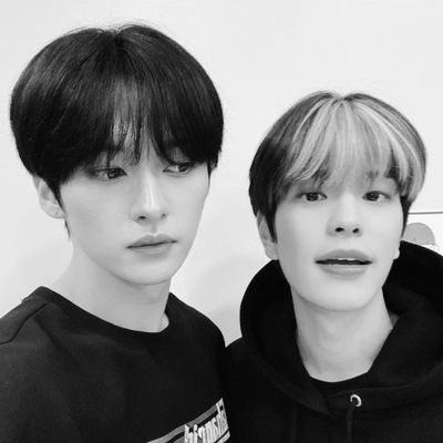 @ssickoflyf ko recs ke liye tahe dil se thank you. Dnf(-18/+28, current okay) | yes i rtwt all my interests on here | Stray kids | Lykn | Manhwas.