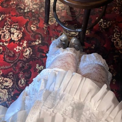 xr2xii's profile picture. 