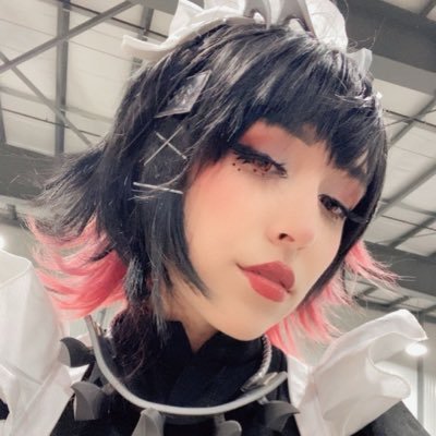 gummy__kat's profile picture. ☆彡 ✌️✌️• FR/ENG • im skunk • 🇨🇦~🇭🇹x🇮🇪 • 5’1 🧚🏼‍♀️ • instagram: gummy.kat ☆彡 short n bittersweet