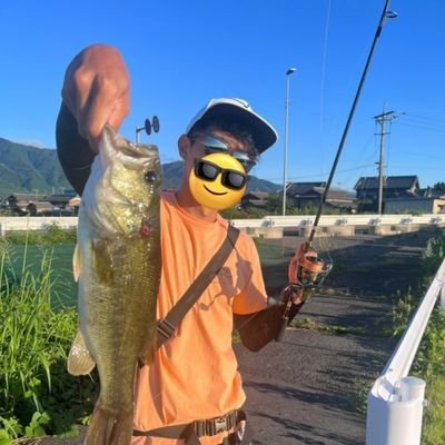 dvjgrvbtf's profile picture. F**k y'all haters 🖕🇺🇸