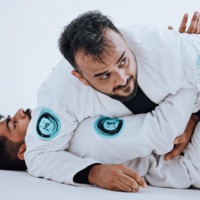 Teaching Machines to think for 14+ years (AI/ML Engineer) • BJJ blue belt who lifts heavy & crafts leather • Code by day, roll by night