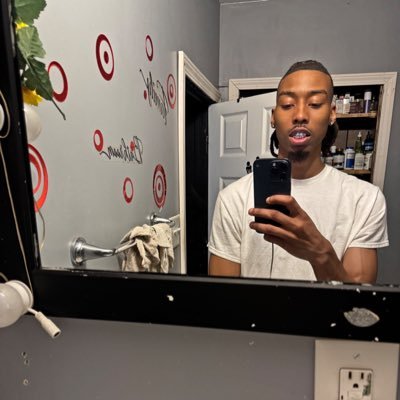 “Stay On All 10 Mfs Would Do Anything To Get You Knock Off” 💯‼️#UpKomingArtist💯🤫 #LongLiveZay💔 #YBC⛽️ #LongLiveYBC💚💜 #LongLiveDro💚💜GetNear📲🔥
