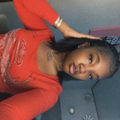 miyanthereal's profile picture. MIYANEXTDOOR✨