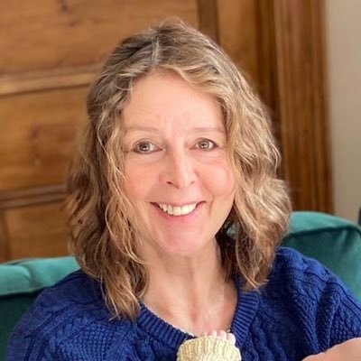 TracyBeelieve's profile picture. Trying to make sense of it all and failing.                                        Interests: politics, writing, comedy and crisps.