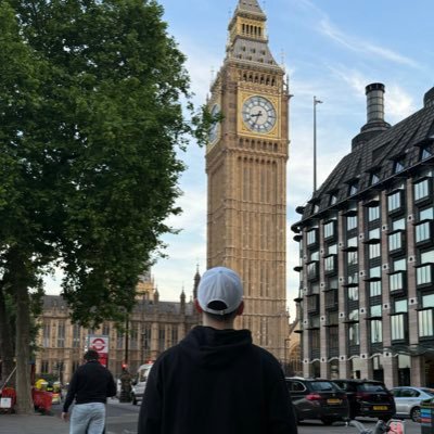 Osama_SMT's profile picture. {وَقَالُوا الْحَمْدُ لِلَّهِ الَّذِي أَذْهَبَ عَنَّا الْحَزَنَ إِنَّ رَبَّنَا لَغَفُورٌ شَكُورٌ}