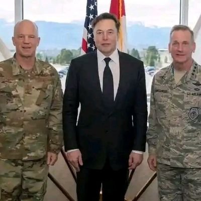 elonmusk447953's profile picture. Entrepreneur 
🚀| Spacex .CEO&CTO
🚘| Tesla .CEO and product architect 
🚄| Hyperloop .Founder of The boring company 
🤖|CO-Founder-Neturalink, OpenAl
