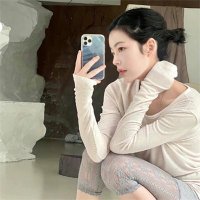 Violet Adams (@ax4bh0qu7qb2b) 's Twitter Profile