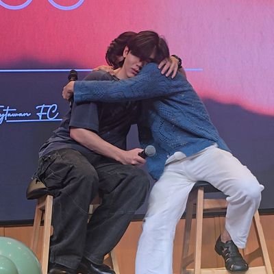#ADogAndAPlane
Once a polca always a Polca
@Tawan_V @new_thitipoom
both are my babies 💙🩷🥹
i mean grand children am grandma
#RevengeLove