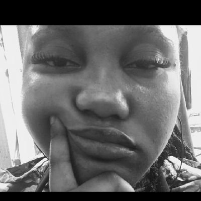 girllikeella8's profile picture. 