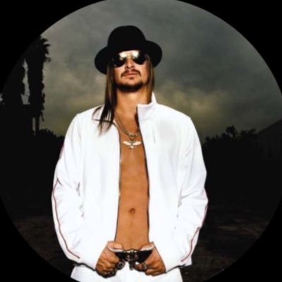 Interactive X account of American singer-songwriter, rapper, musician and record producer. Kid Rock!