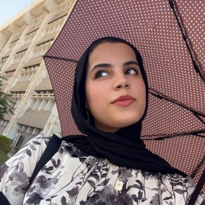 وكانت غايته السَّكِينَة، وَدَّ لو اشتراها بأي شيء، ولو بحياته. FMTU/4