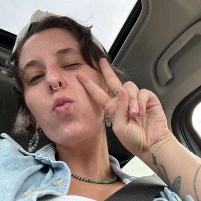 Content creator. Dm for menu about meetup🍑🍆 | Facetime 📱| Collab 😊Only responding for booking session content Isell adult content custom videos(backup acct)