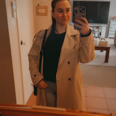 Carlton supporter💙 MVFC, #YNWA 🥰 Starbucks Coffee Lover ☕️Torrens University 🎓 PS5 & PC gamer 🎮