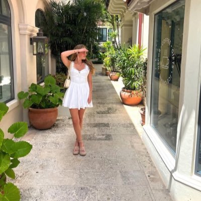 momgoon722's profile picture. Living, laughing, loving😻😻❤️❤️ https://t.co/8s9B19sDLy