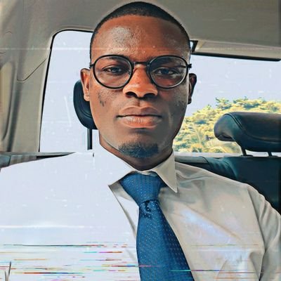 Christian🕎. Impact💫. Real Madrid⚪️
Most Favourite persons? ( ME, Billy Graham, Anthonin Scalia, Clarence Thomas, Donald Trump, CR7)