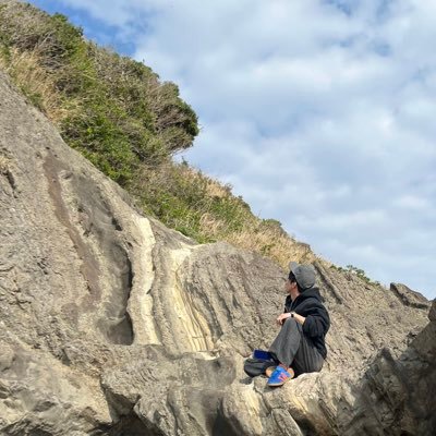 take_namint's profile picture. 01  邦ロック/陸上/旅行