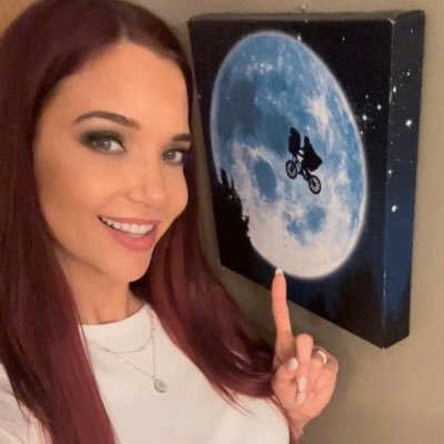 jenethawik96's profile picture. 