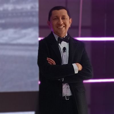 👩❤️👨 @pacanastero 👨👨👦 #Luciana. @pegsa_group
@espncolombia en 📺
@alertabogota 1 a 3 PM
#elparchedelfutbol📻
Nada de tika-taka, amo el resultado.