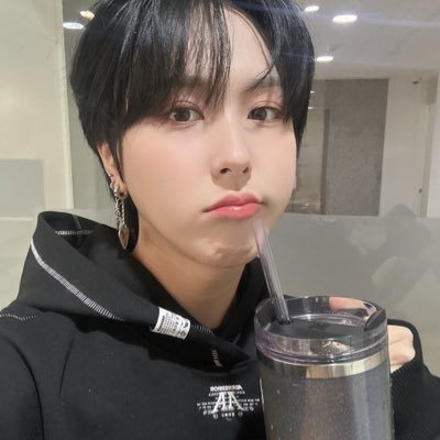 범뭉 Profile
