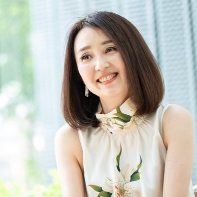 mikikofukuda's profile picture. 🎶 コロラトゥーラソプラノ歌手 福田美樹子です 🎶 ✨ コンサート情報や音楽活動の最新ニュースをお届けします。音楽を愛する皆様と繋がり、共に感動を分かち合いましょう。 リハーサル風景、日々のインスピレーションをシェアしています。