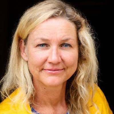 Annika_Joeres's profile picture. Investigative reporter on #climatechange @correctiv_org & correspondant #France @zeitonline. Self-sufficient farmer on the weekend @annikajoeres.bsky.social
