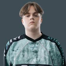 pirlevon's profile picture. celalisin