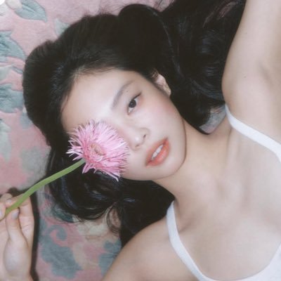 janekihm's profile picture. One gelato away