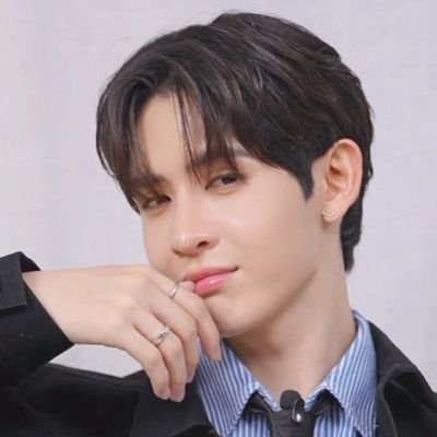 lovingjamessu21's profile picture. Only @Jamessu_w 쨈수(제임스 수파몽콜 웡위수트) 파는 fan account / Age 20+a /
 I'm a korean 🇰🇷 #JSY 🌼 & #TheX /

My Idol group ⬇️
#DEXXth #JAMESSU_DEXX @DEXXofficialTH