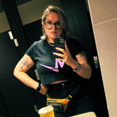 virgo, loustat truther, absolute dumpster fire of a human being tweeting nonsense, memes, and occasionally serious shit (she/her)