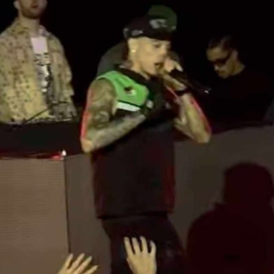 plouc7443's profile picture. 