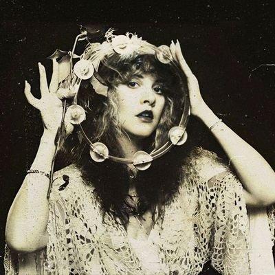 im_thetaxman's profile picture. look for the girl with the sun in her eyes and she's gone 🍂🪐