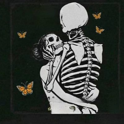 Somos pareja de centro de mty de 34 y 38 buscamos parejas o chica unicornio solo diversion