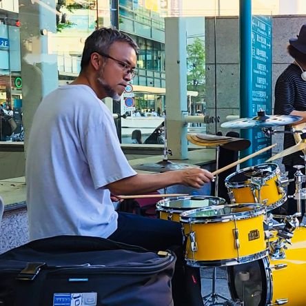 gossyds's profile picture. Drummer,Composer　
ドラム叩いてます。作曲してます。ピアノも弾きます。レゴ好きです。
YouTube https://t.co/BVfIMU75zi