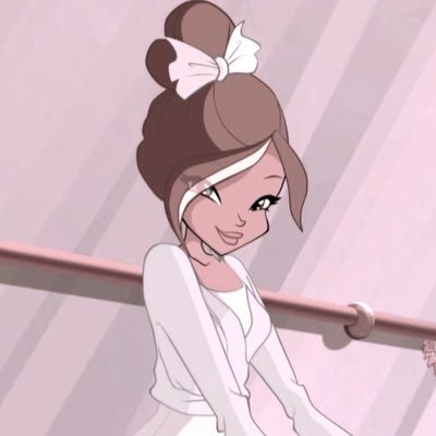 zuriw1sh's profile picture. bleached dreams & bunny schemes 𐙚 ⋆ ˚｡⋆୨୧˚