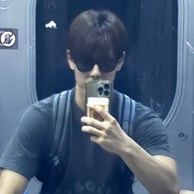 nunugomi1's profile picture. 평션프🐻