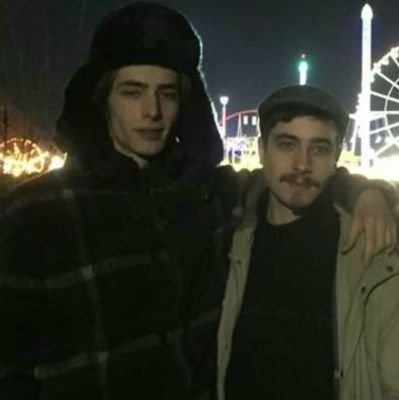 mumiza_strayker's profile picture. а вот нехуй пинать хуи. идите лучше работать.