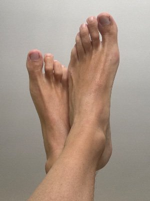 Bi guy, vers, into a lot. All fantasy. Minors DNI please. Naughty chat on Session?