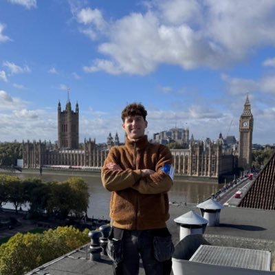 AC Engineer at @AirconcoUK 🛠️🇬🇧Yashaya is King👑