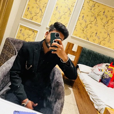 Shivam🖤 Profile