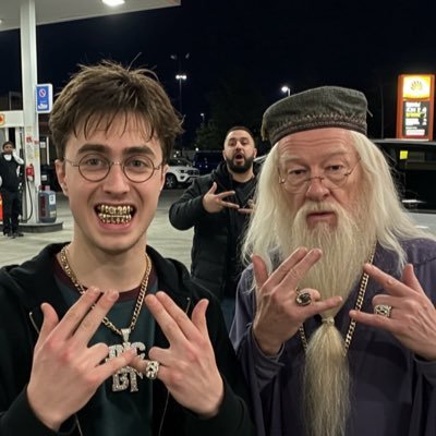 Rowenbeck's profile picture. 